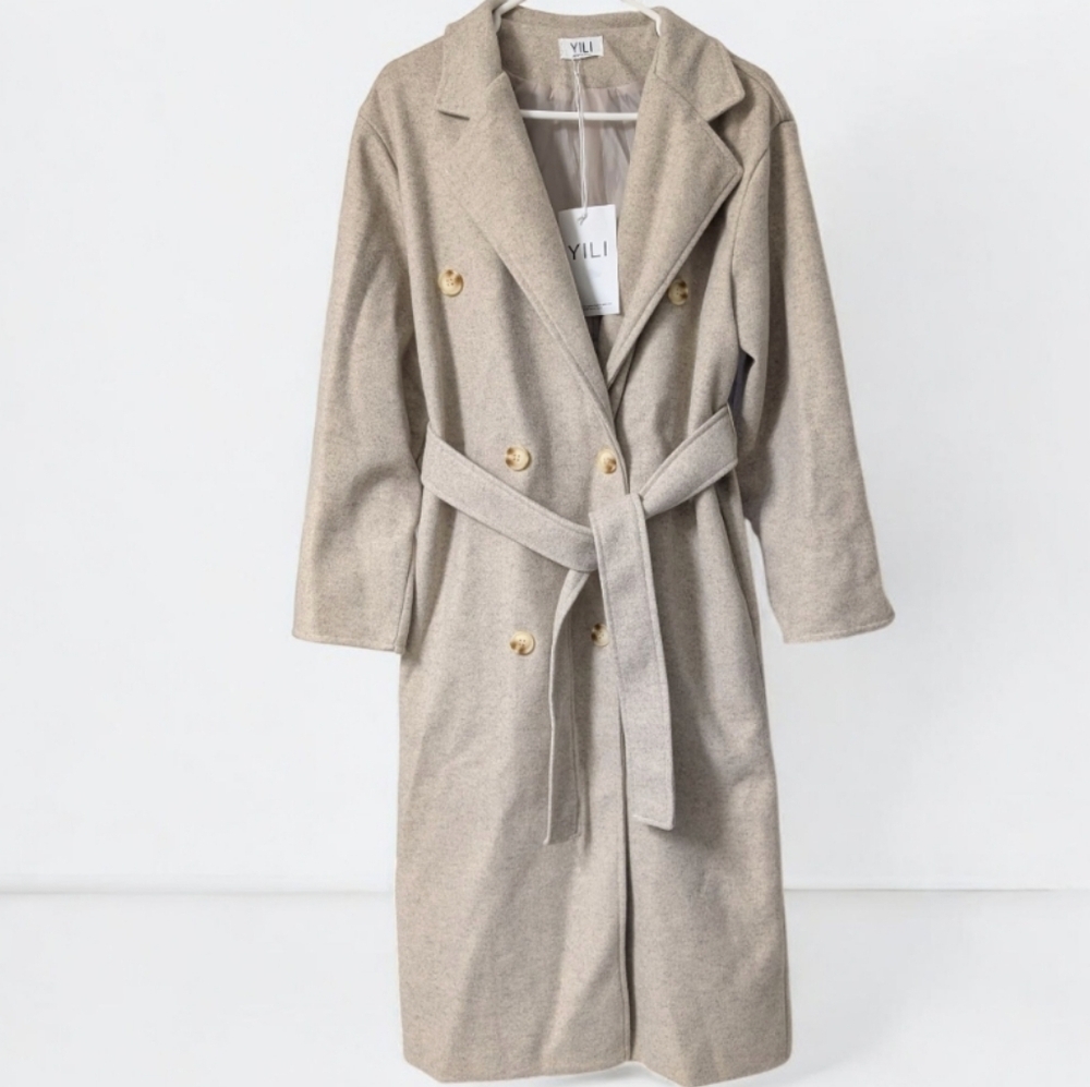 Nwt! YILI Double-Breasted Coat
